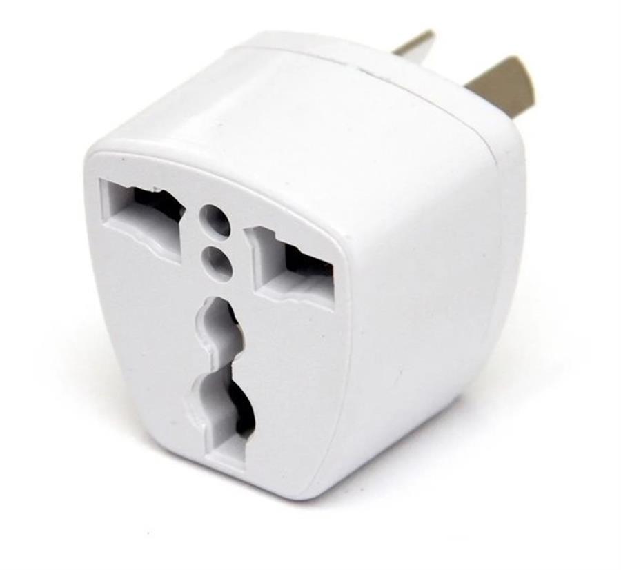 ADAPTADOR DE ENCHUFE UNIVERSAL VIAJERO